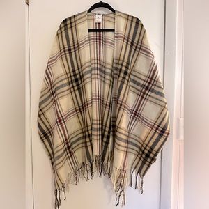 Woolrich Cozy Blanket Wrap. One Size. Sienna Plaid (black/tan/maroon/cream).NWOT